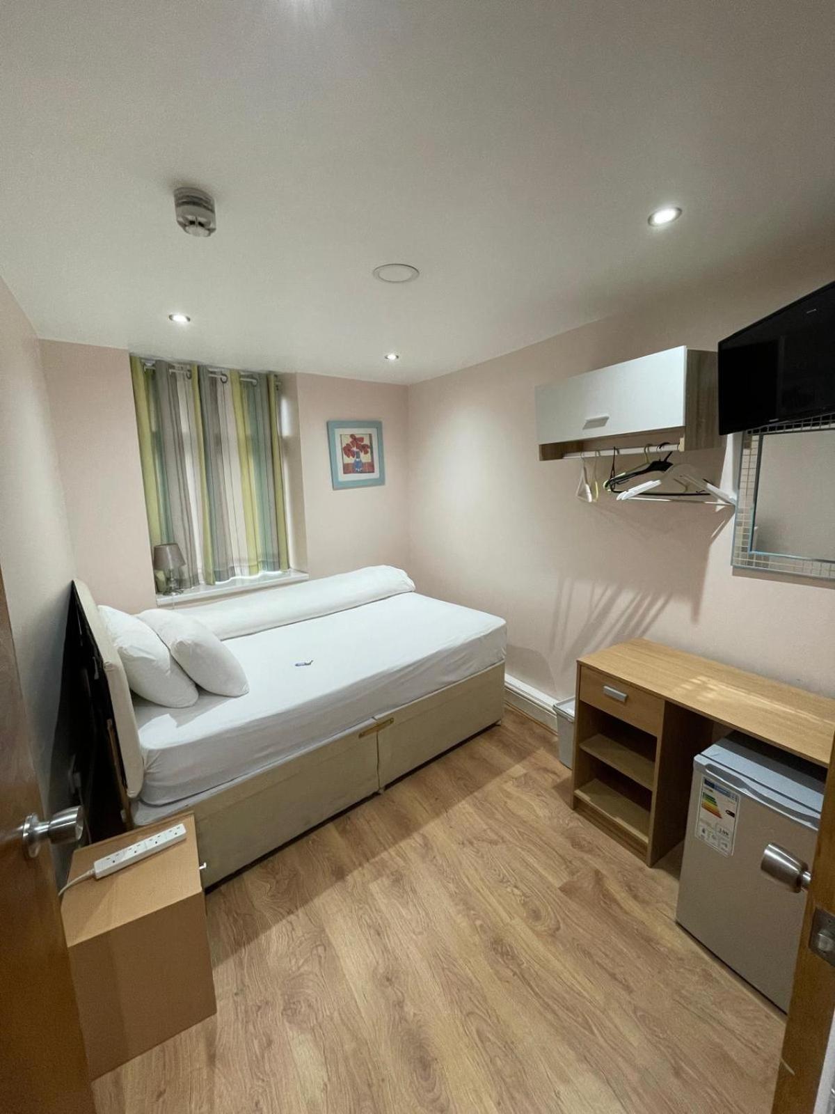 Accommodation Plus Londyn Zewnętrze zdjęcie