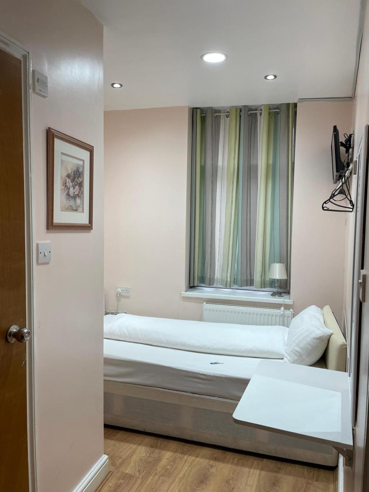 Accommodation Plus Londyn Zewnętrze zdjęcie