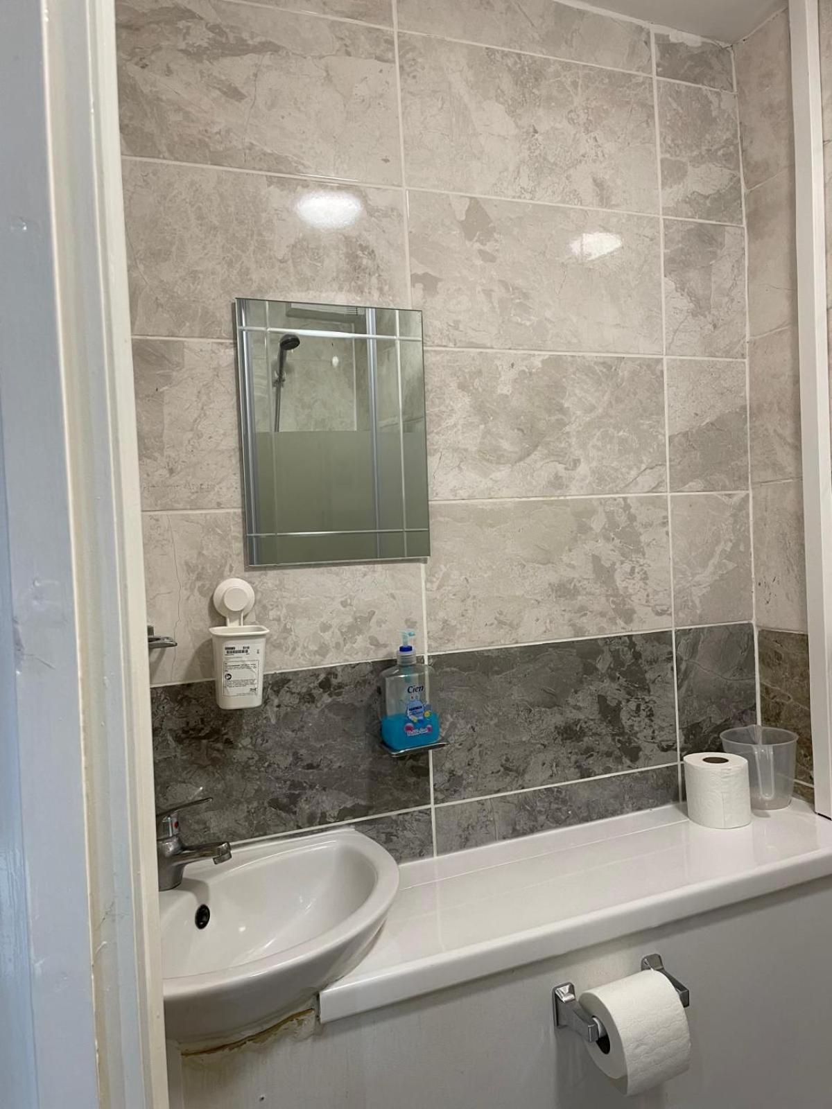 Accommodation Plus Londyn Zewnętrze zdjęcie