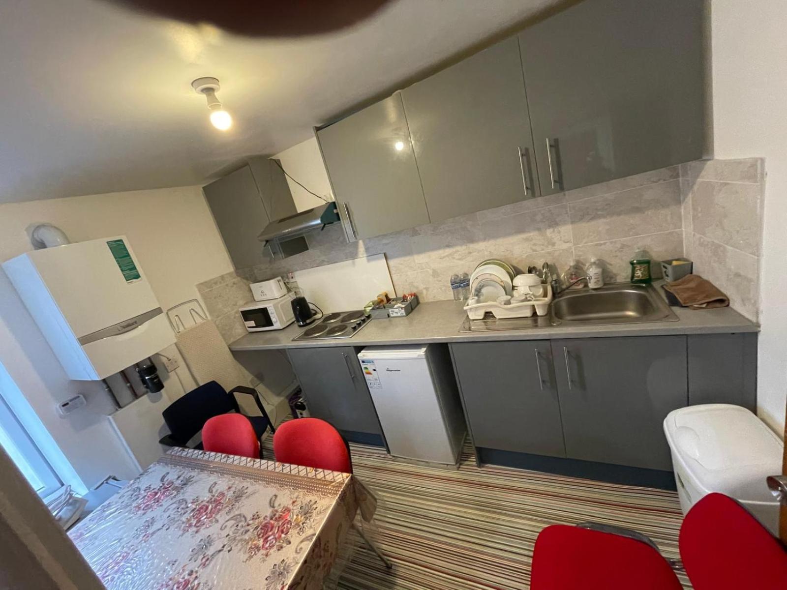 Accommodation Plus Londyn Zewnętrze zdjęcie